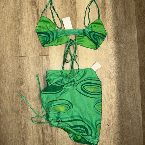 MULTICOLOR TWO PIECE SET🤩 - Picture 2 of 4